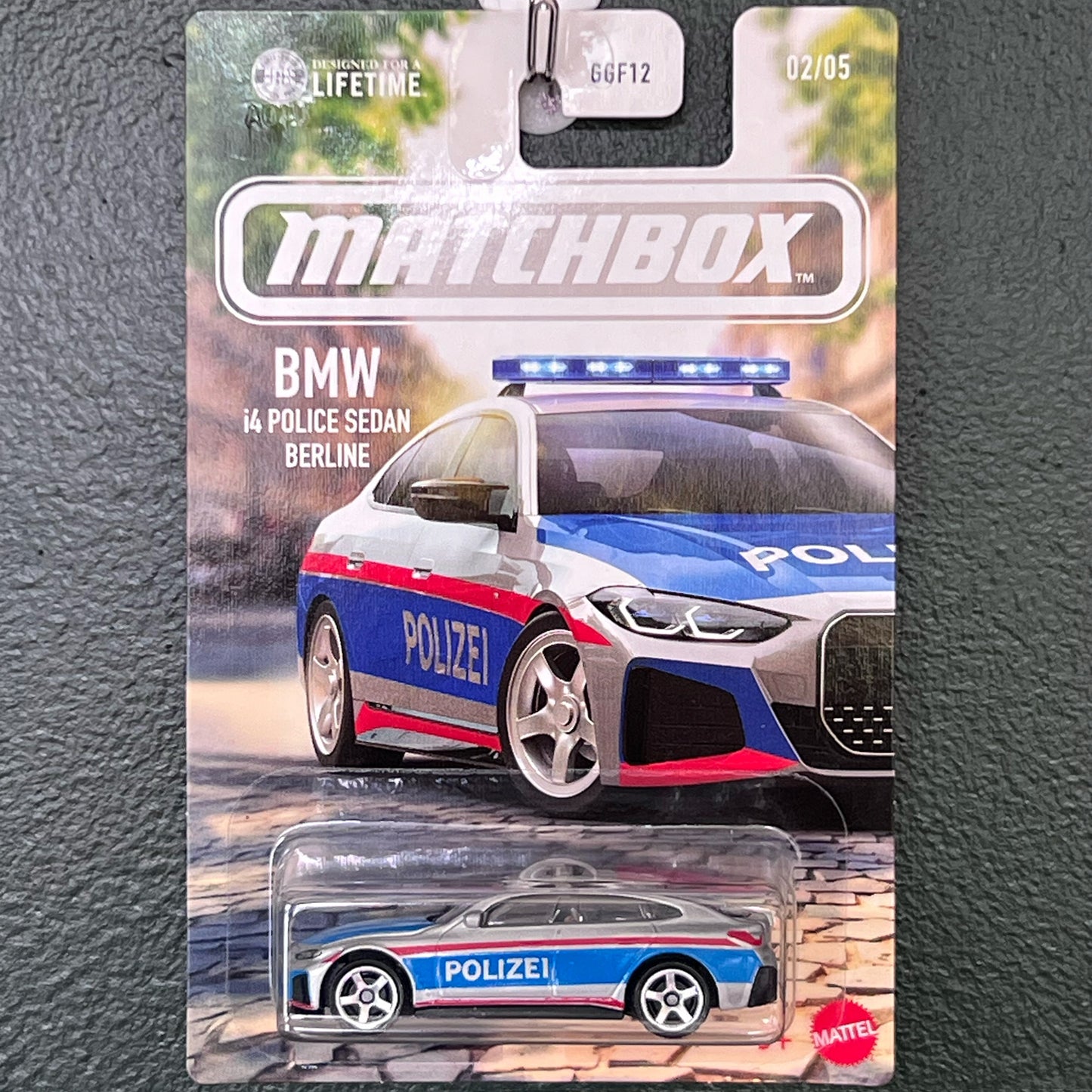 Matchbox BMW i4 Police Sedan (Silver/Blue/Red)
